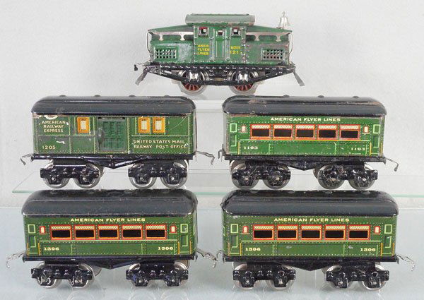 AMERICAN FLYER TRAIN SET (1 of 1)