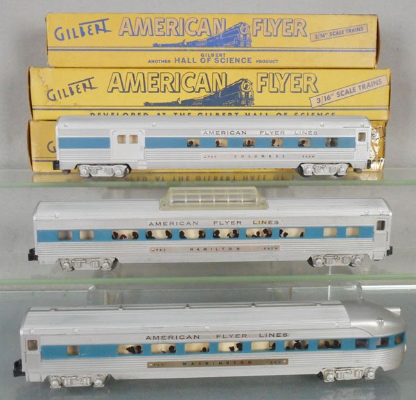 3 AMERICAN FLYER PASSENGER CARS (1 of 1)
