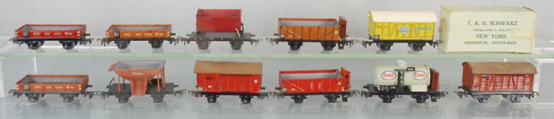 11 MARKLIN FREIGHT CARS (1 of 1)