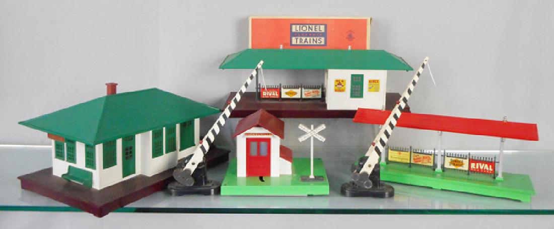 6 LIONEL ACCESSORIES (1 of 1)