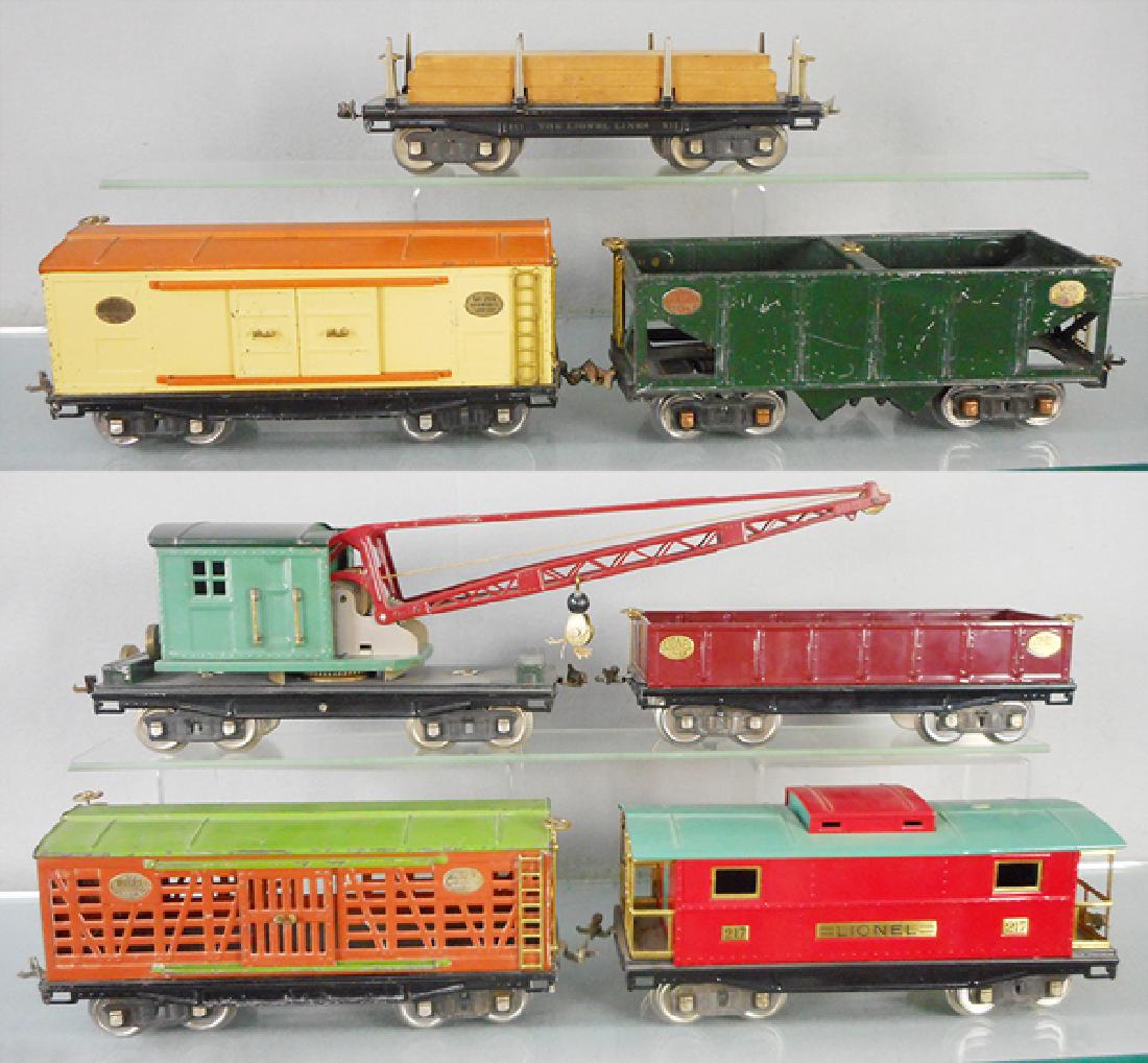 7 LIONEL FREIGHT CARS (1 of 1)