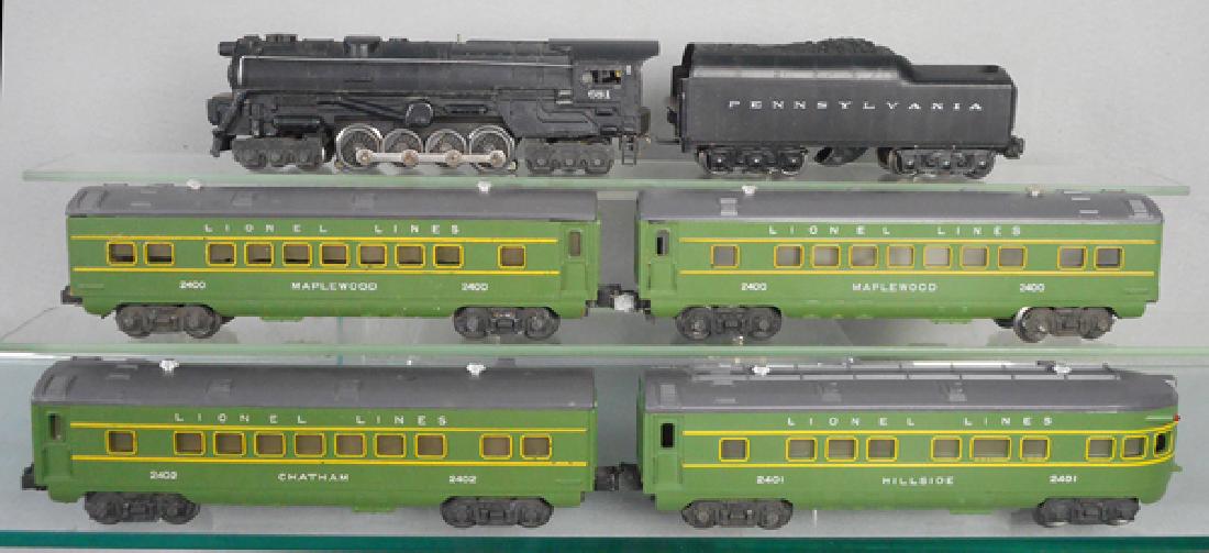LIONEL TRAIN SET (1 of 2)