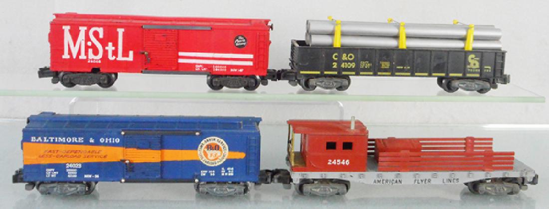 4 AMERICAN FLYER FREIGHT CARS (1 of 1)