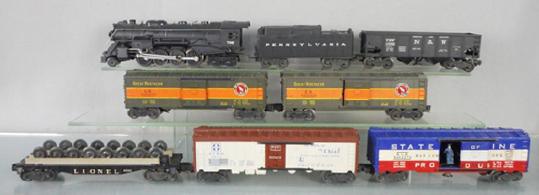 LIONEL TRAIN SET (1 of 2)