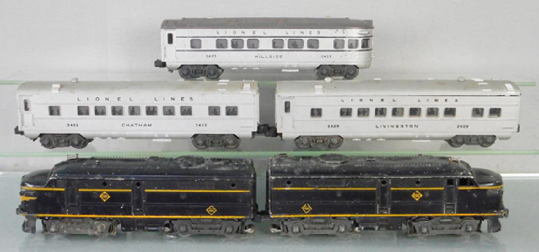 LIONEL TRAIN SET (1 of 1)