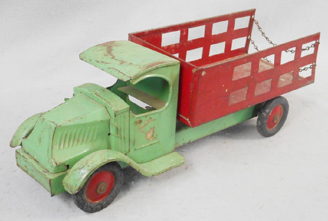 BUFFALO MACK STAKE TRUCK (1 of 1)