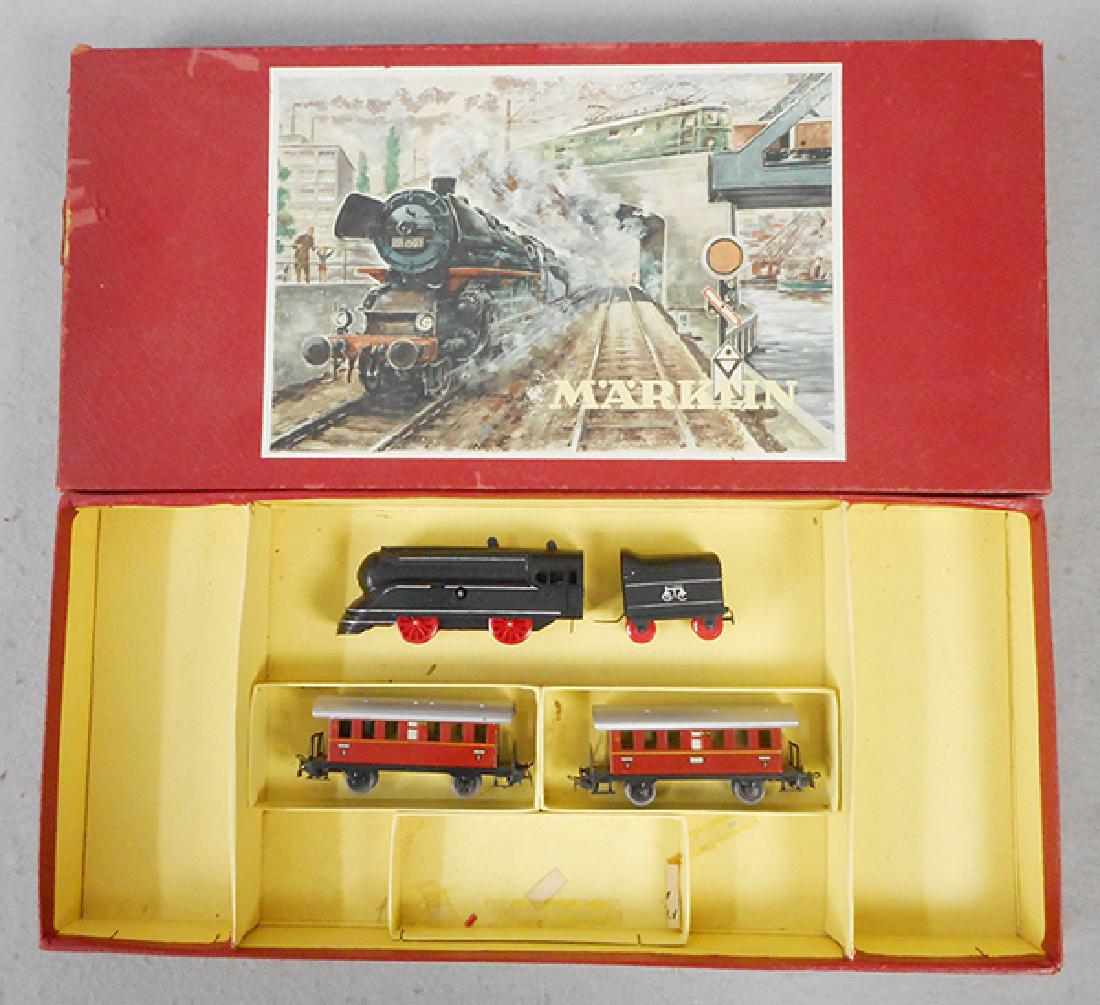 MARKLIN TRAIN SET: HO ga, 5870 loco & tender, windup working, 2 #327-2 coaches, w/unmarked orig box, minor wear, C9.
