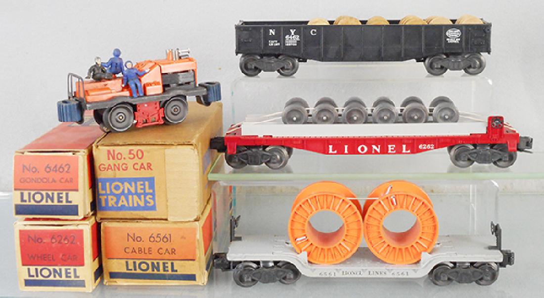4 LIONEL FREIGHT CARS (1 of 1)