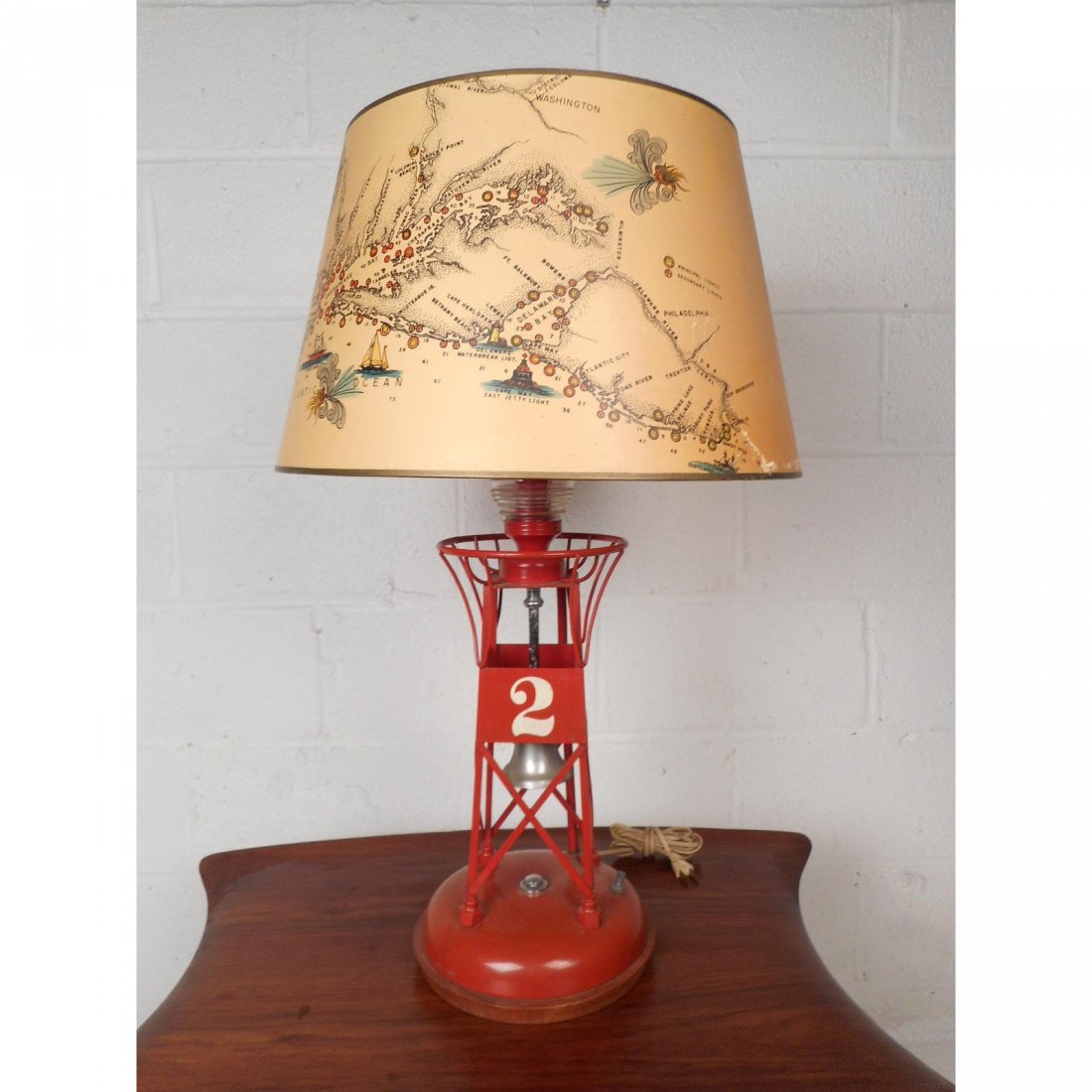 Unique Vintage Nautical Lighthouse Table Lamp (1 of 4)
