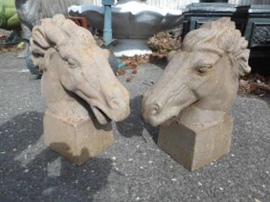 Pair of Horse Head Iron Garden Ornaments (1 of 3)