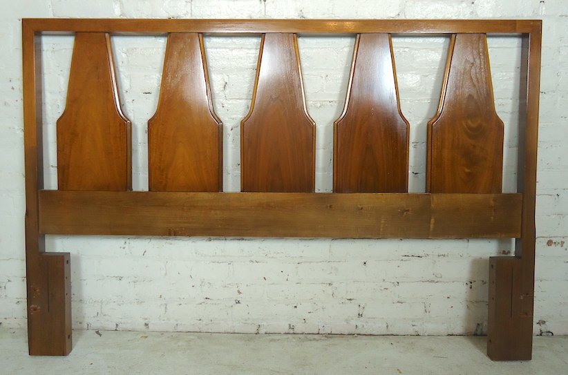 Queen Size Headboard (1 of 5)