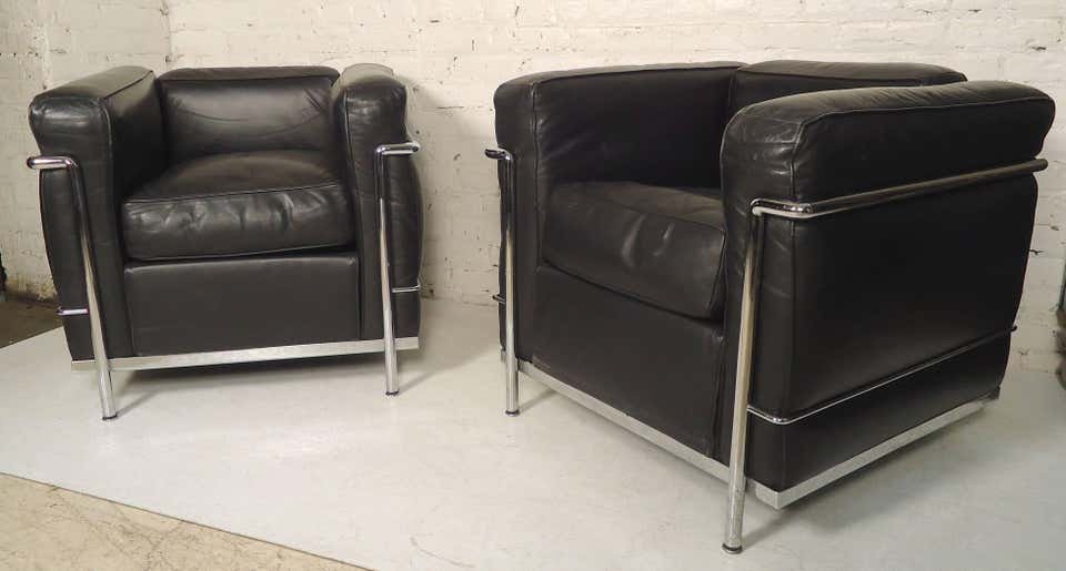 Le Corbusier Lounge Chairs by Cassina (1 of 6)