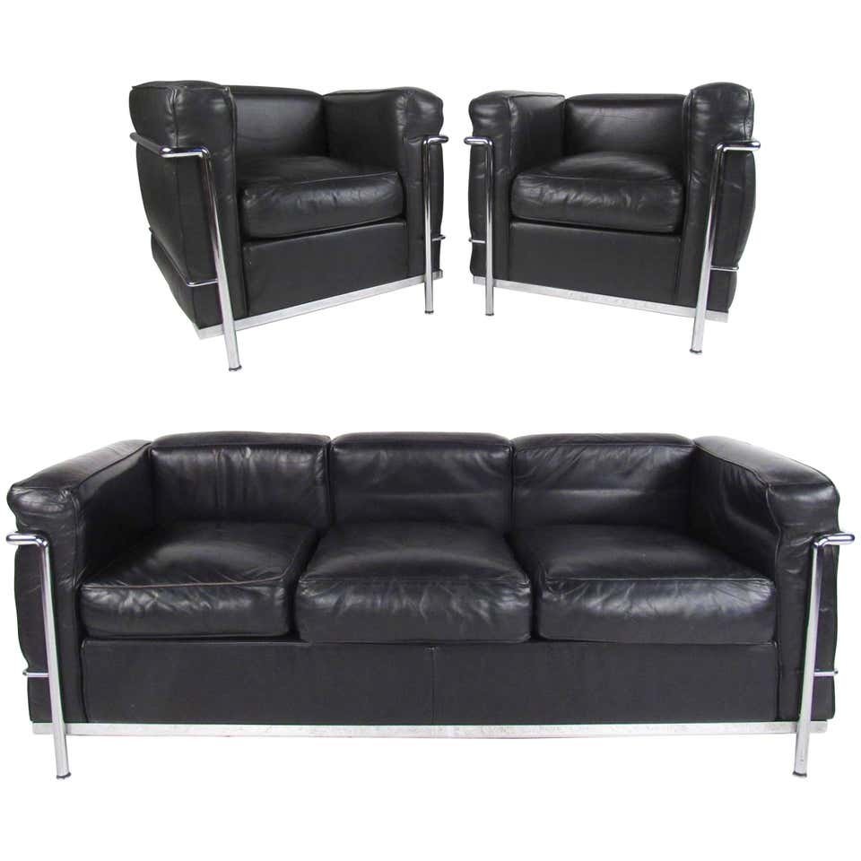 Le Corbusier LC Leather and Chrome Living Room Set (1 of 7)
