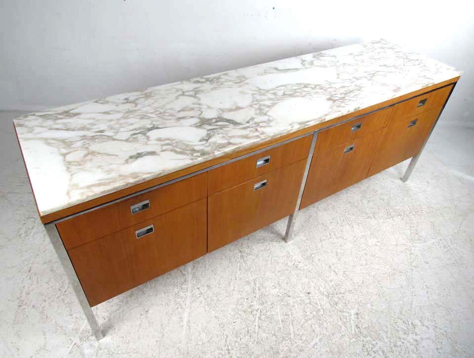 Midcentury Marble-Top Dresser by Gordon Bunshaft (1 of 8)