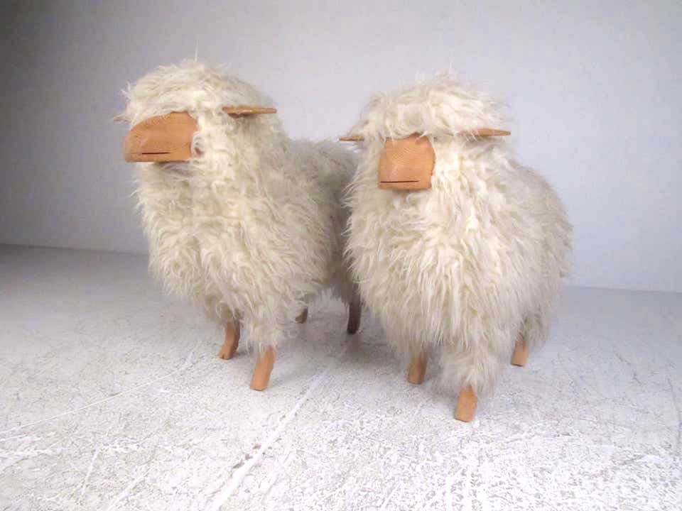 Pair of Vintage Sheep Skin Lamb Sculptures (1 of 5)
