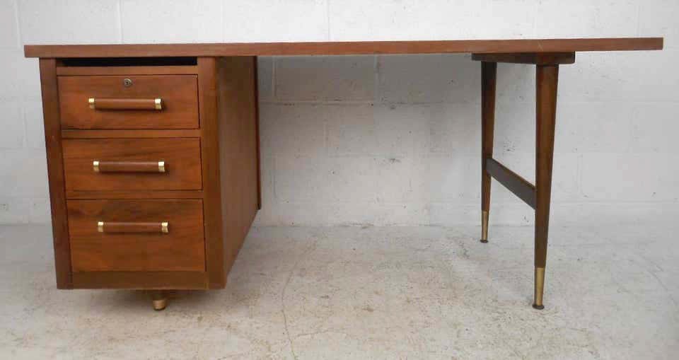 Mid-Century Modern Desk in Walnut (1 of 3)