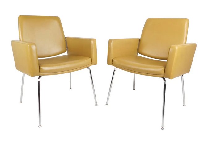 Mid-Century Modern Lounge Chairs by J.G. Furniture Co: Stunning pair of vintage modern lounge chairs feature vinyl upholstery and unique bent rod chrome legs. The stylish floating backrest and thick padded seating offer comfort in any modern interior with