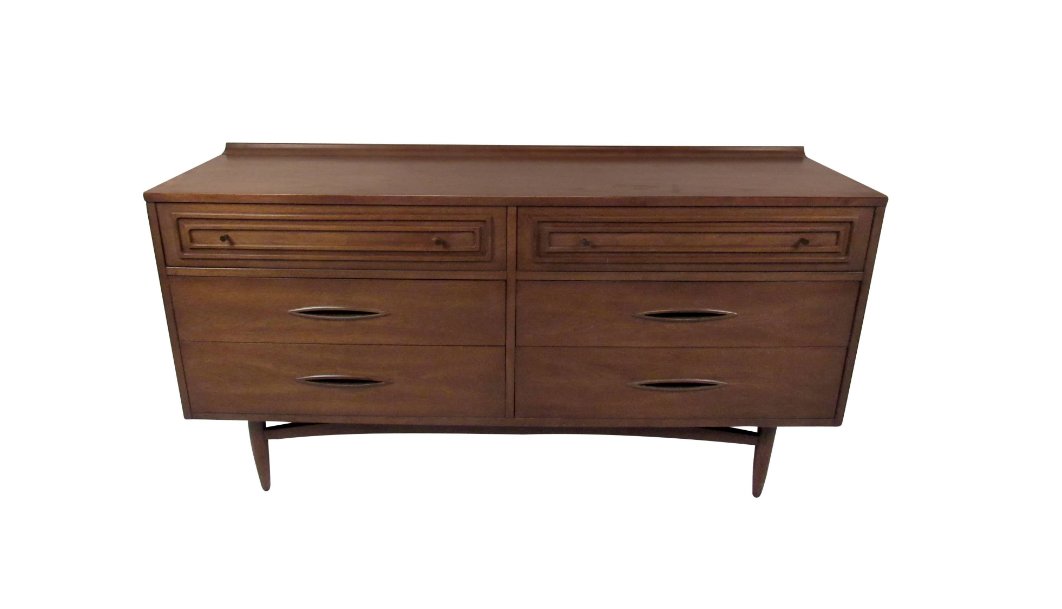 Mid-Century Modern Broyhill Six Drawer Bedroom Dresser (1 of 6)