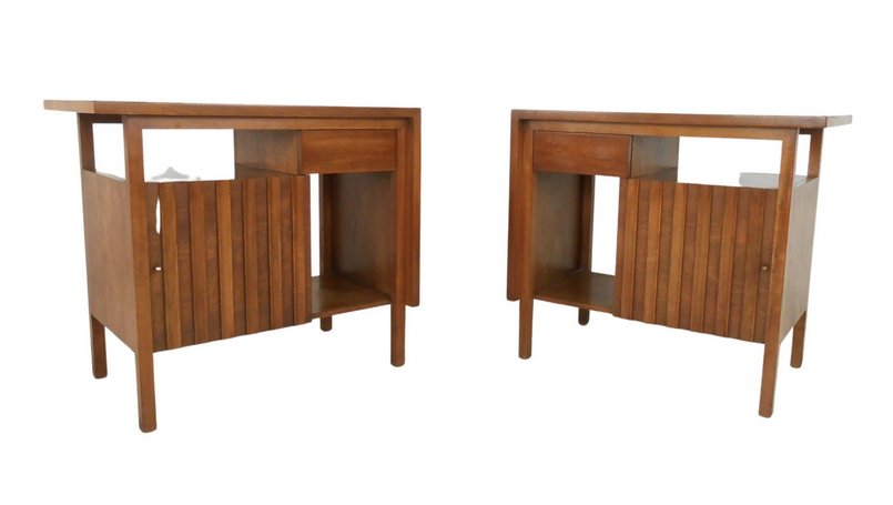 John Widdicomb Nightstands (1 of 5)