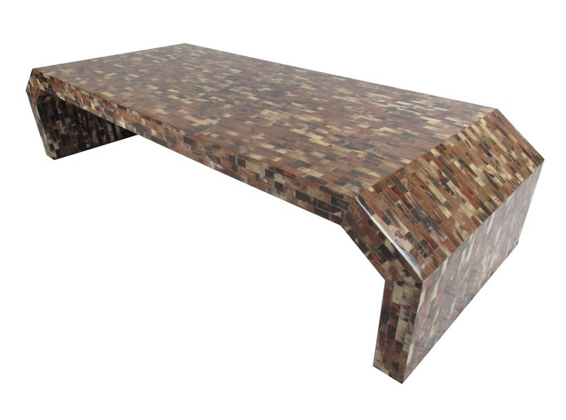 Enrique Garcel Tessellated Horn Coffee Table: A beautiful vintage modern waterfall shaped coffee table covered in tessellated Horn by Enrique Garcel. The exquisite detail, unusual shape, and smooth surface make this mid-century cocktail table the