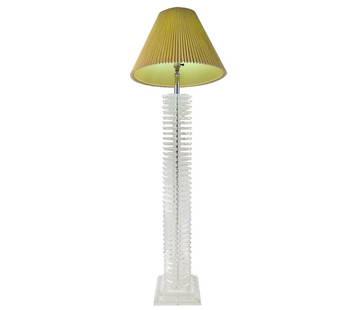 Mid-Century Modern Stacked Lucite Floor Lamp: Sculptural midcentury floor lamp constructed from 40 beveled hexagonal-shaped Lucite plates. Please confirm item location (NY or NJ) with dealer.//Measures: Shade 19" diameter, center column 6" x 6" x