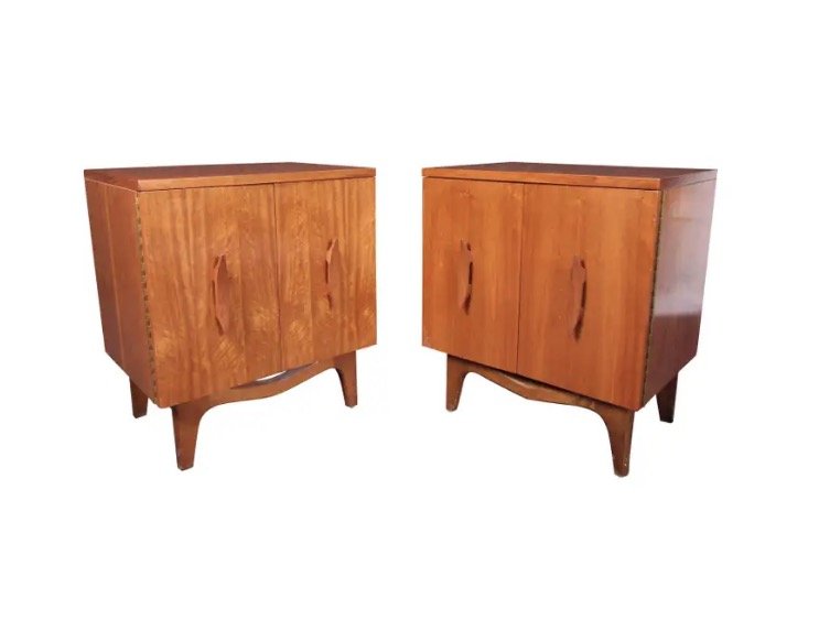 Pair of Mid-Century Modern Walnut Nightstands (1 of 10)