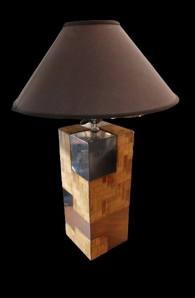 Paul Evans Cityscape Style Table Lamp: Mid-century modern lamp in the style of Paul Evans Cityscape, with chrome and wooden basket weave patchwork. Comes with a round, dark gray lampshade. A small number is hand written on the bottom of on