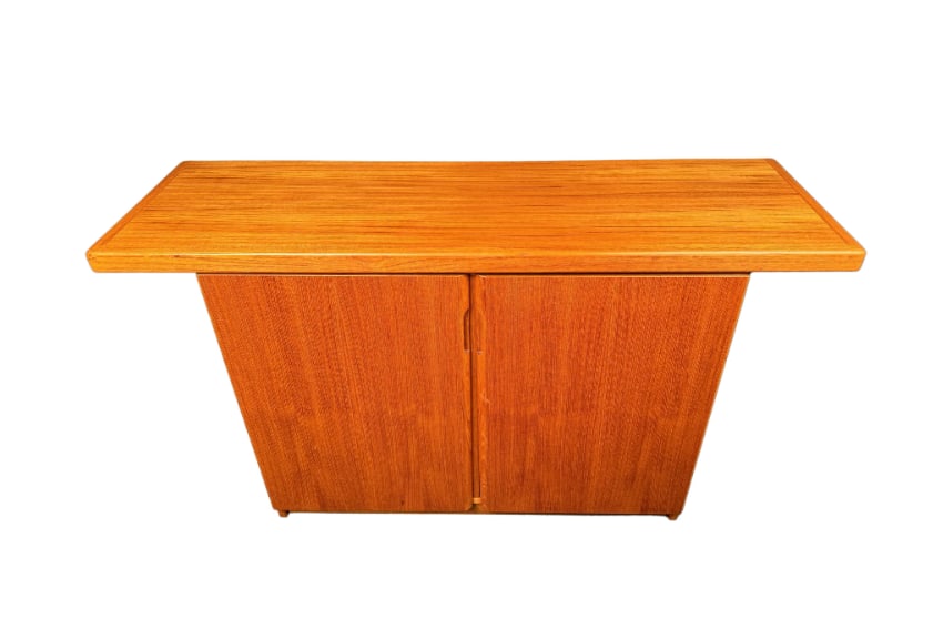 Vintage Danish Teak Console Table: A Midcentury Modern design console, server, sideboard or bar cabinet in golden genuine teak. Inside are adjustable shelves for ample storage. Perfect addition to any living space in need of storage //