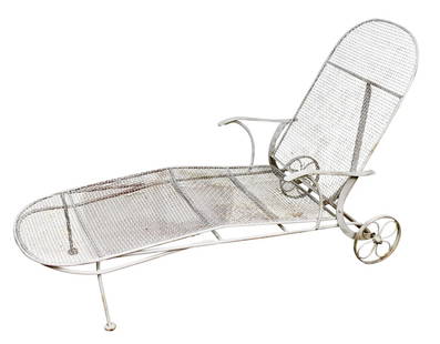 Mid-Century Modern Garden Chaise by Russell Woodard: Give your poolside or cabana genuine mid-century modern flair with this sensational metal patio chaise lounge designed by Russell Woodard for his namesake company's "Sculptura" series. Wonderfully ver