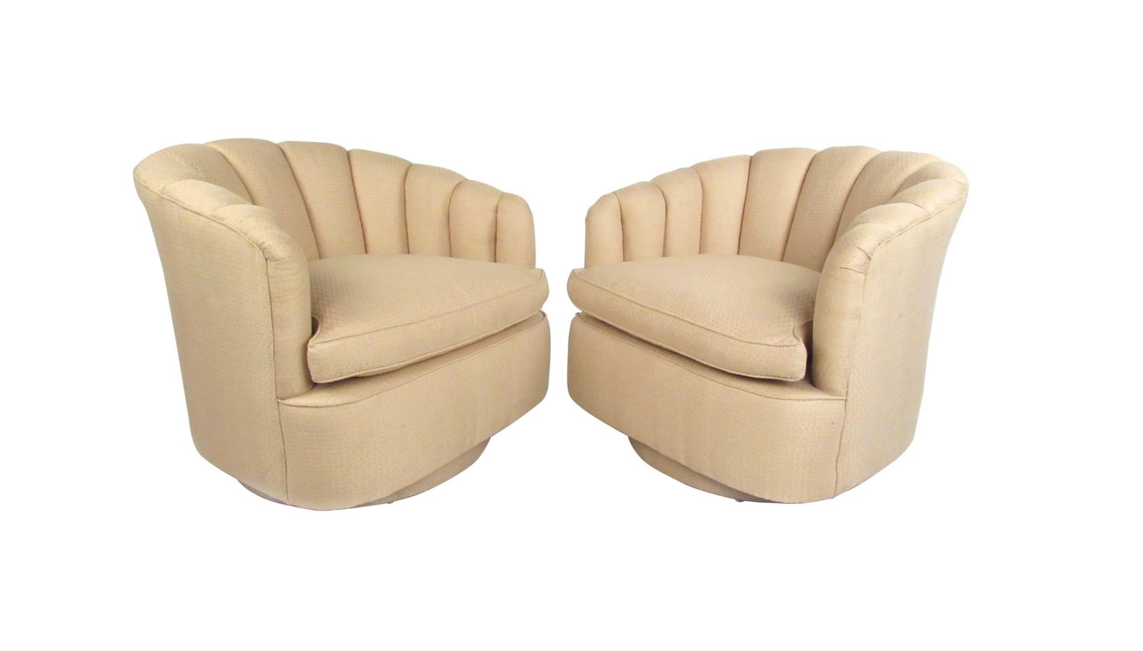 Pair of Contemporary Modern Scalloped Swivel Lounge Chairs (1 of 7)
