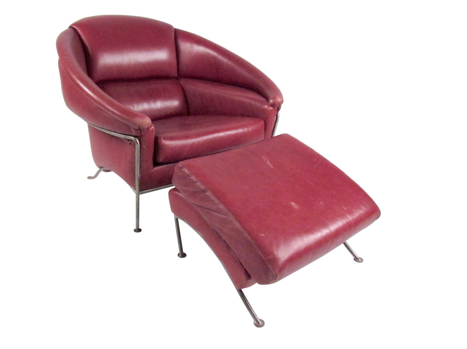 Thayer Coggin "Boldido" Leather Lounge Chair by Milo Baughman: This stylish vintage modern Boldido lounge chair features Mid-Century Modern Milo Baughman design for Thayer Coggin. Comfortable overstuffed proportions combined with matching angled ottoman make this