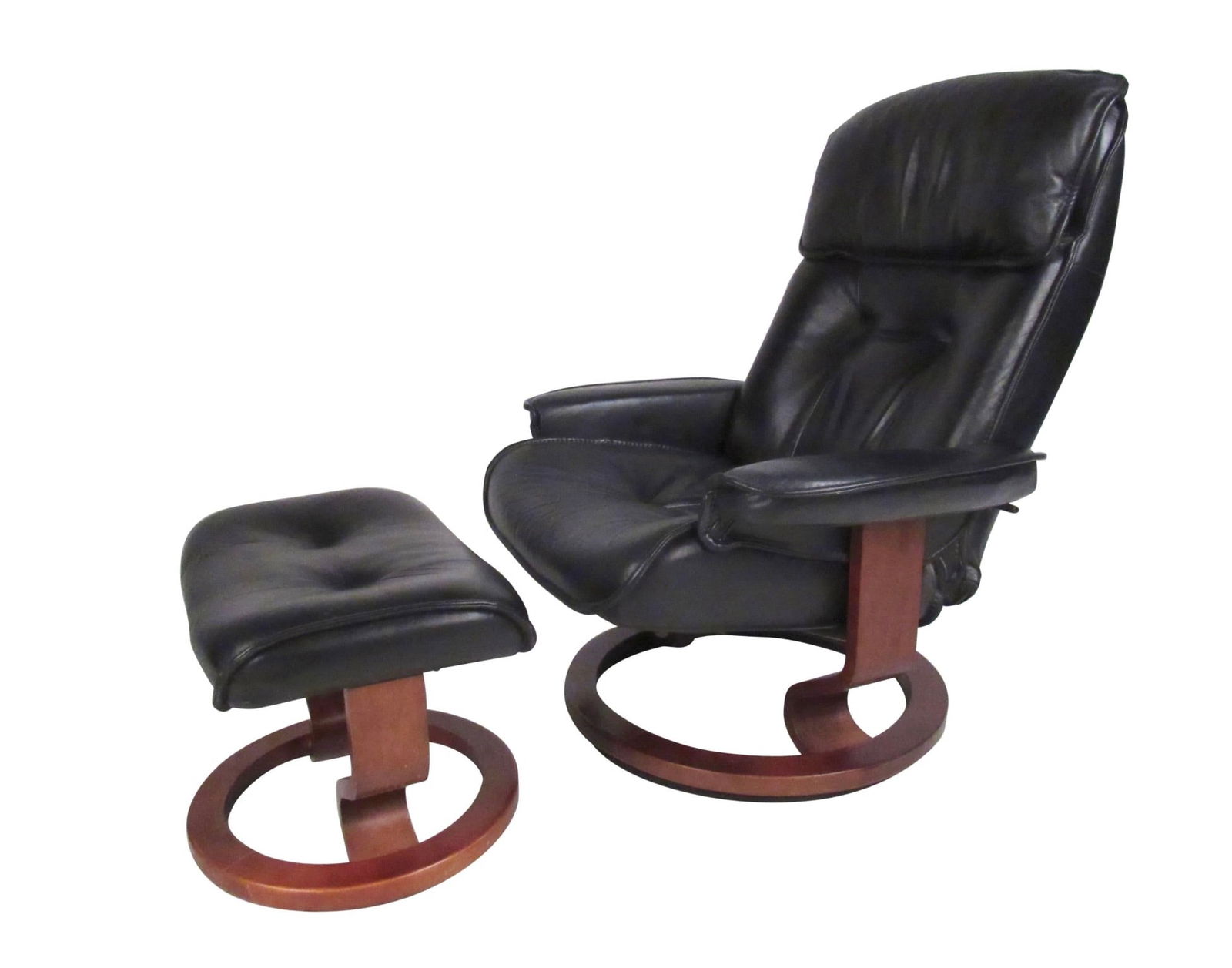 Danish Modern Leather Recliner (1 of 10)