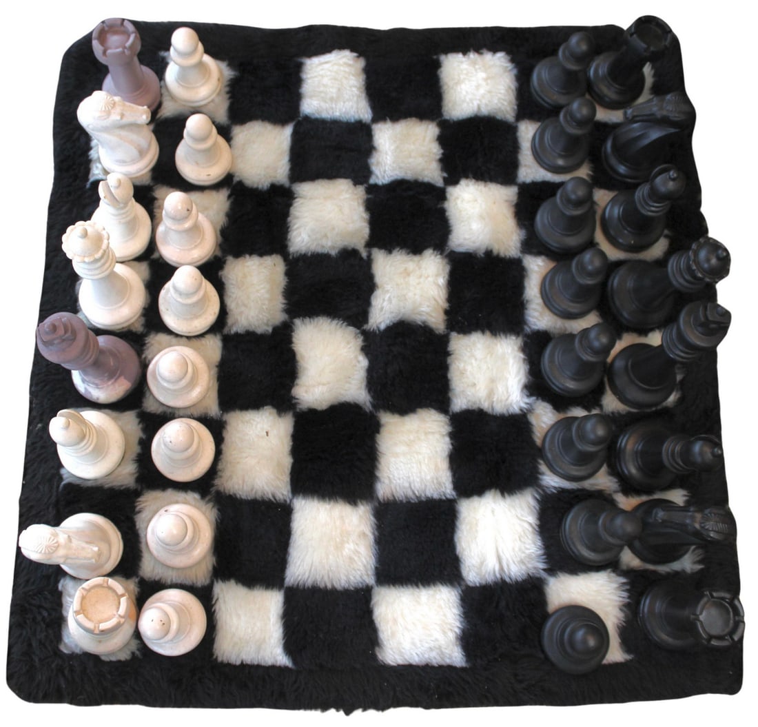 Oversized Chess Set with Carpet Board: Large-scale chess set featuring oversized pieces and a soft, carpeted chess board. A nice set for indoor or outdoor play. Perfect for game rooms, patios, or entertaining spaces.For size reference,