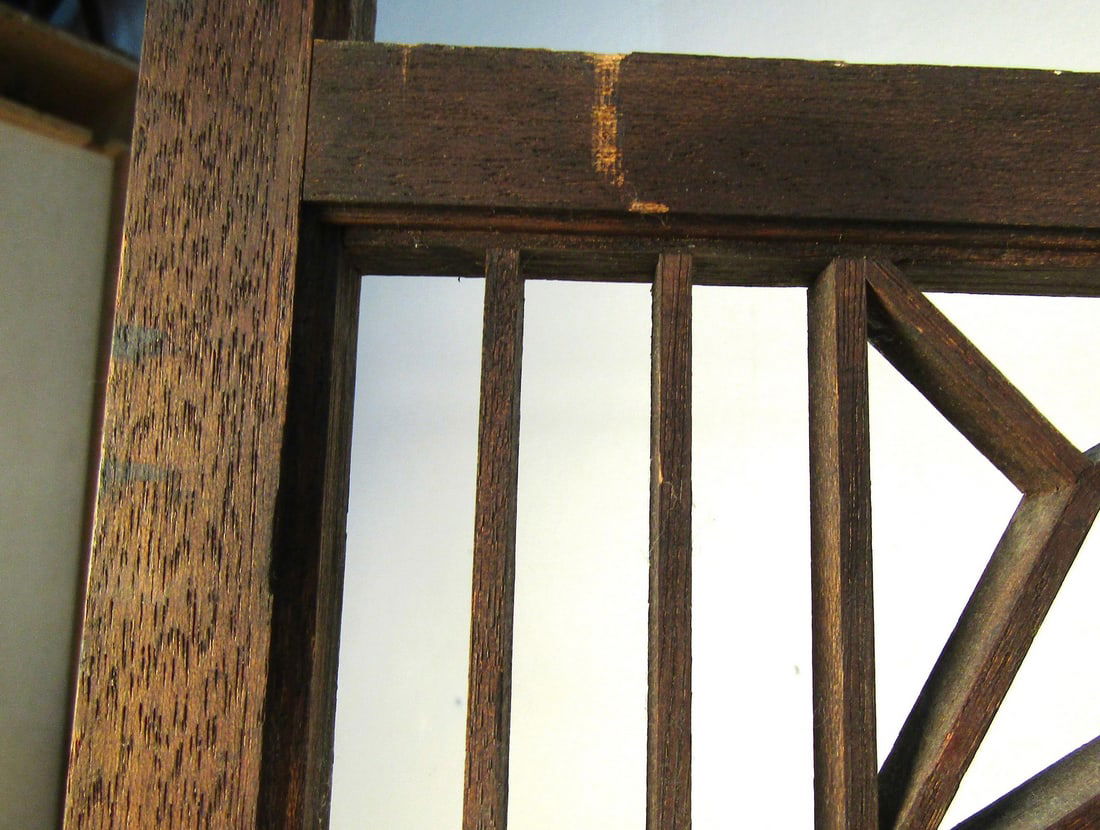 Wooden Painted Folding Divider - 5