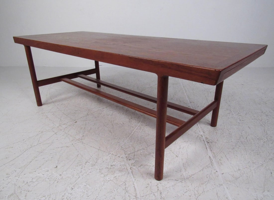 Mid-Century Danish Teak Extendable Coffee Table - 3