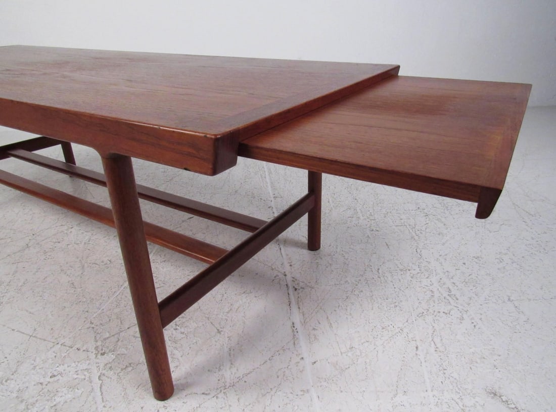 Mid-Century Danish Teak Extendable Coffee Table - 4