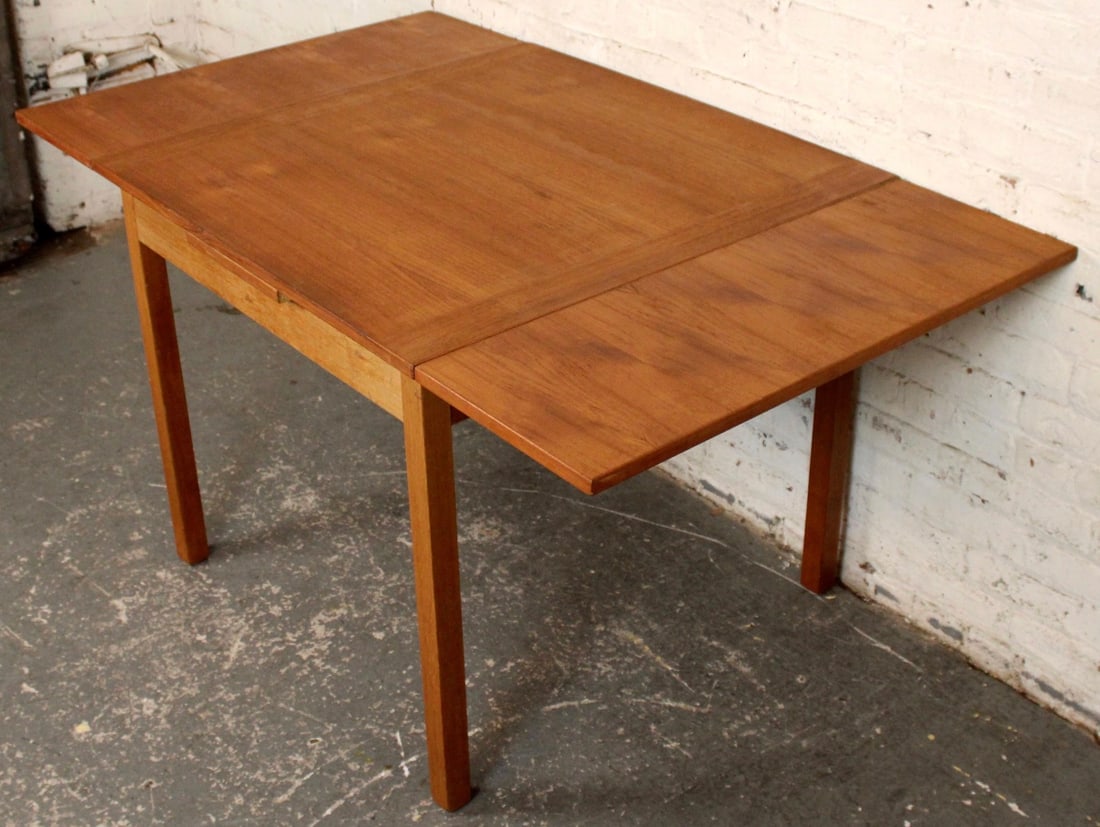 Miniature Danish Teak Draw-Leaf Table - 2