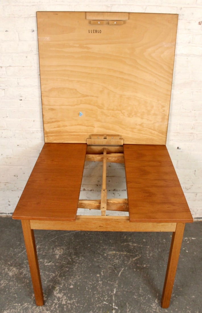 Miniature Danish Teak Draw-Leaf Table - 9