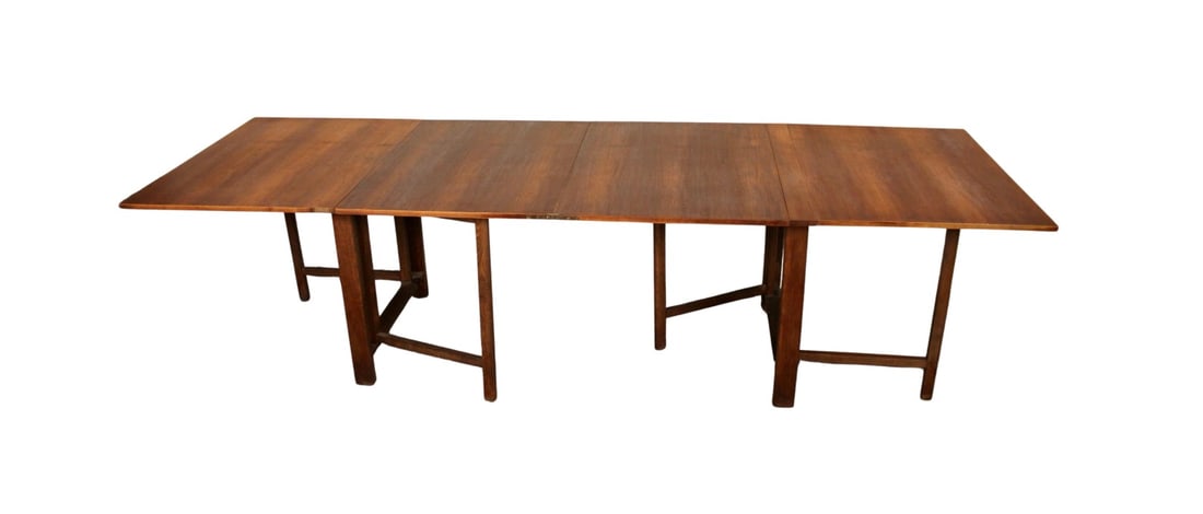 Expanding Walnut 'Maria' Table By Bruno Mathsson (1 of 14)