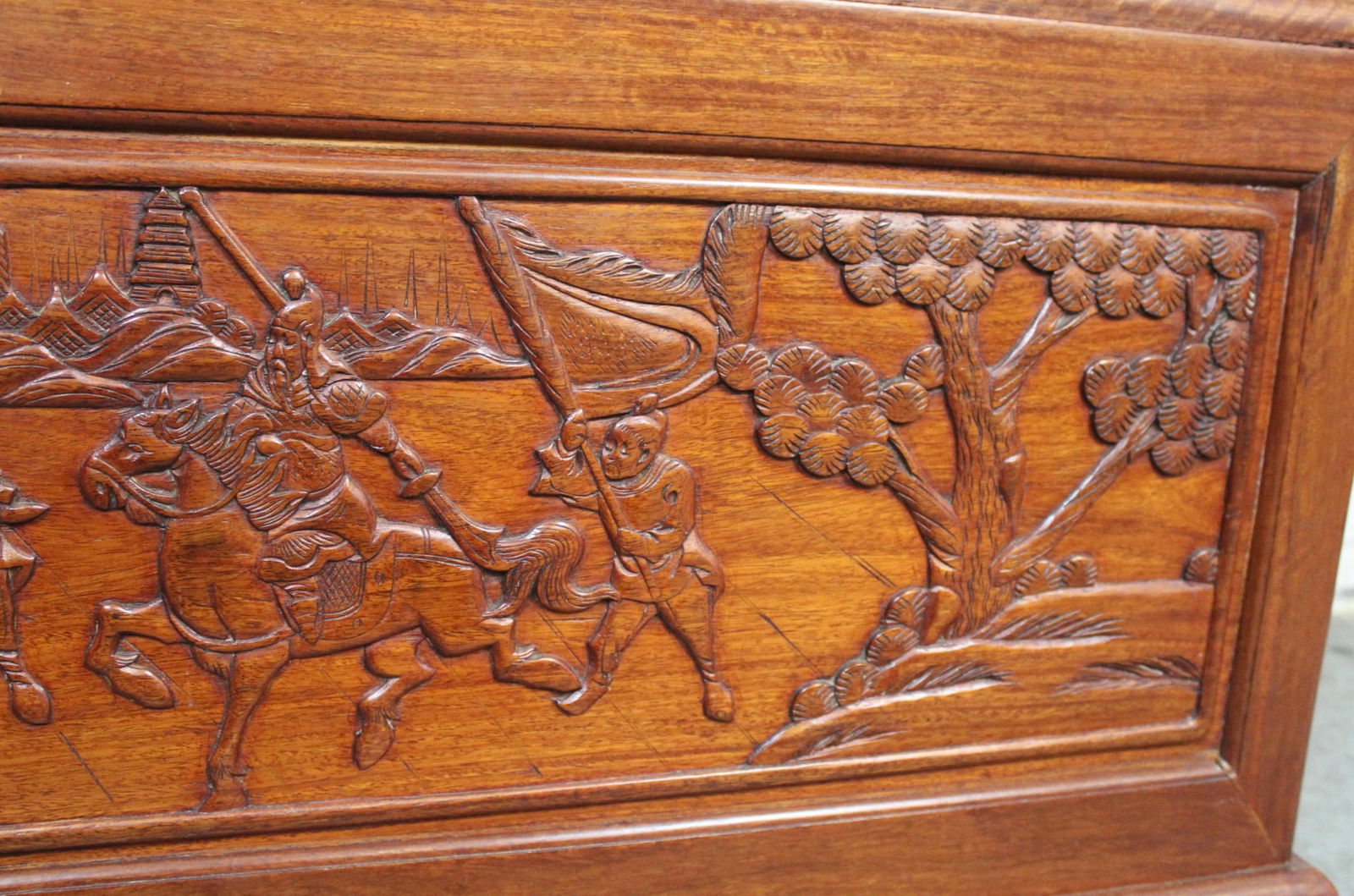 Asian Motif Coffee Table - 7