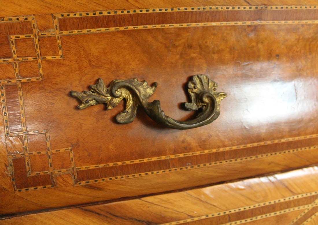 French Style Bombe Commode - 13