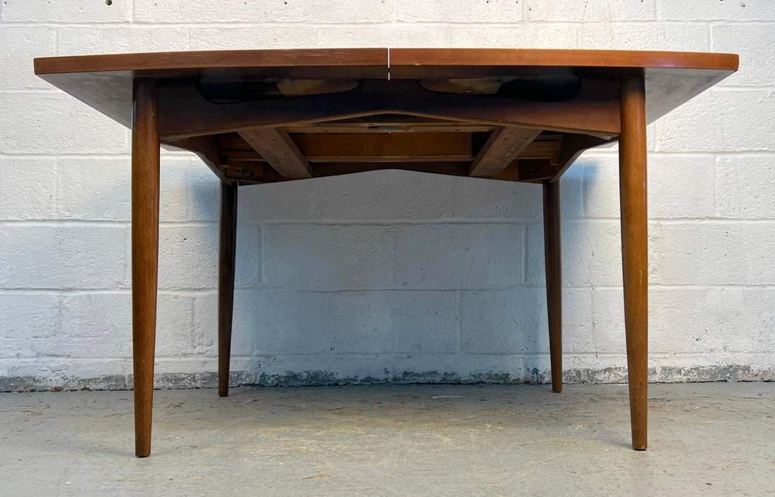 Mid-Century Modern Walnut Dining Leaf Table - 4