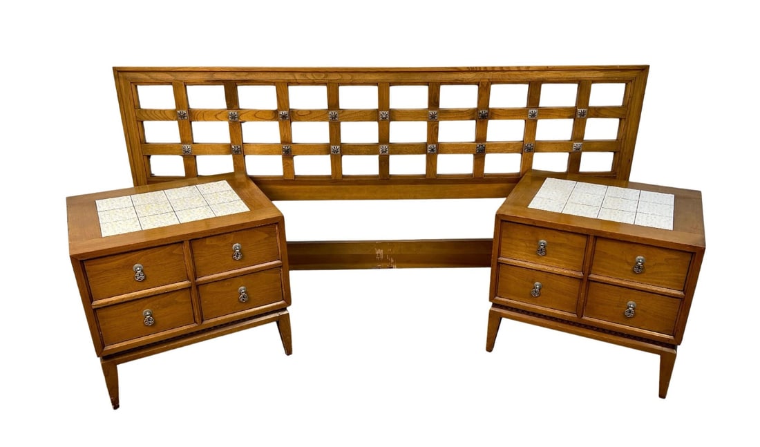 Mid-Century Modern Maple and Mosaic Set by National of Mt. Airy: Striking mid-century modern bedroom set featuring a maple headboard and matching pair of nightstands with decorative mosaic accents. Beautifully crafted with clean lines and warm tones, this cohesive