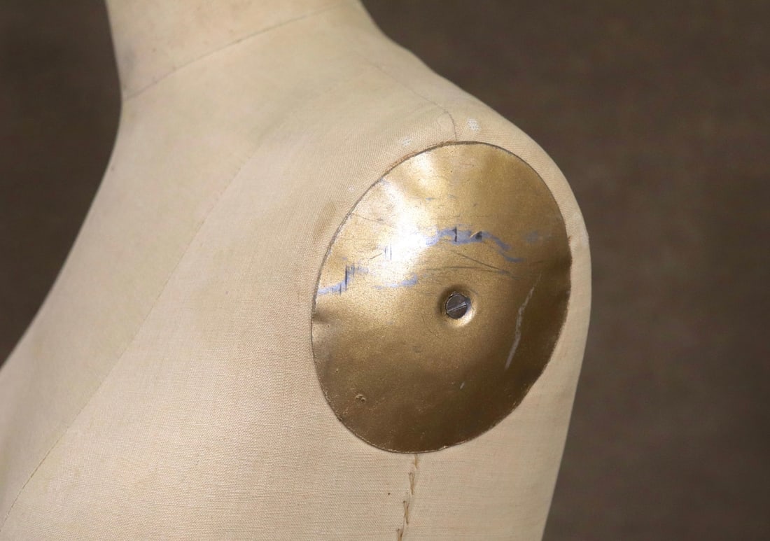 Garment Form by Wolf Form Co - 5