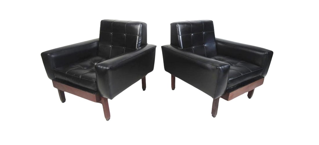 Pair Mid-Century Tufted Lounge Chairs in Black (1 of 15)