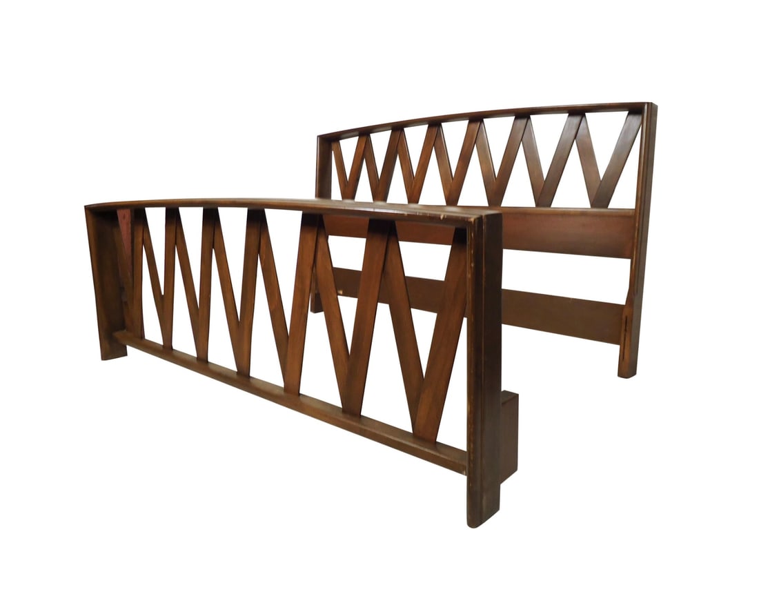 Mid-Century Modern Bed by Paul Frankl (1 of 10)