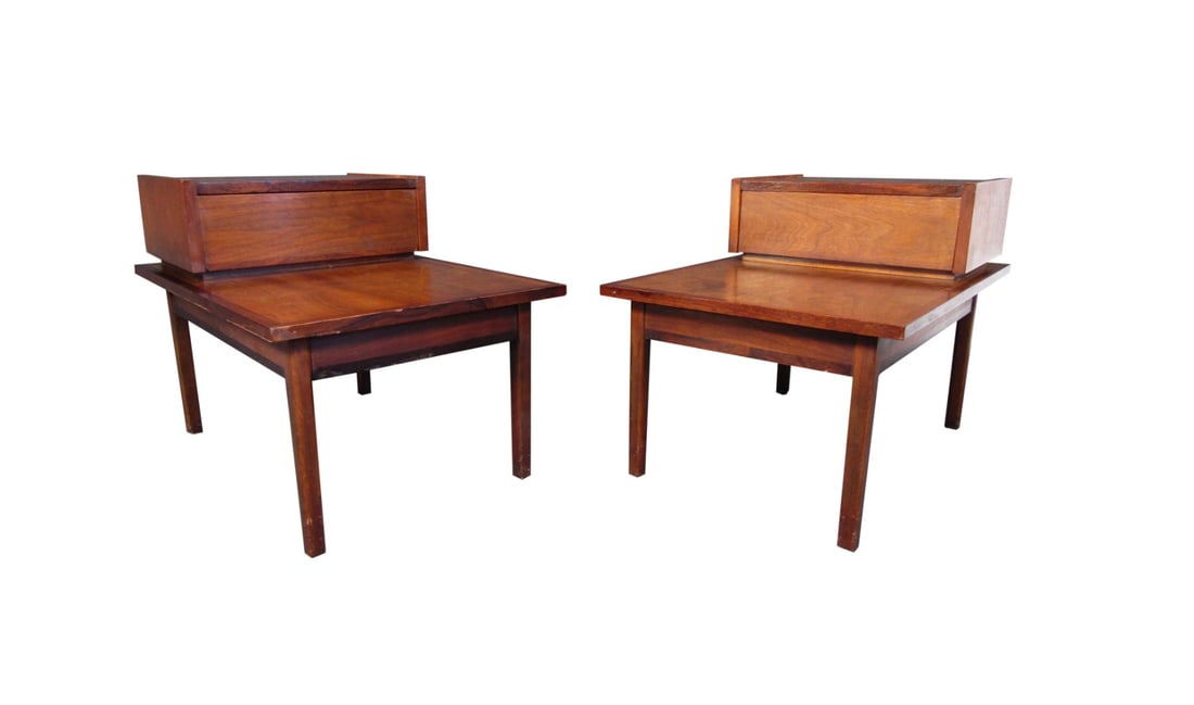 Pair of Vintage Walnut Nightstands by Stanley: This elegant pair of walnut nightstands by Stanley combines an understated design with quality materials for a timeless Mid-Century Modern addition to any bedroom. // PICKUP LOCATION: WALL, NJ 
