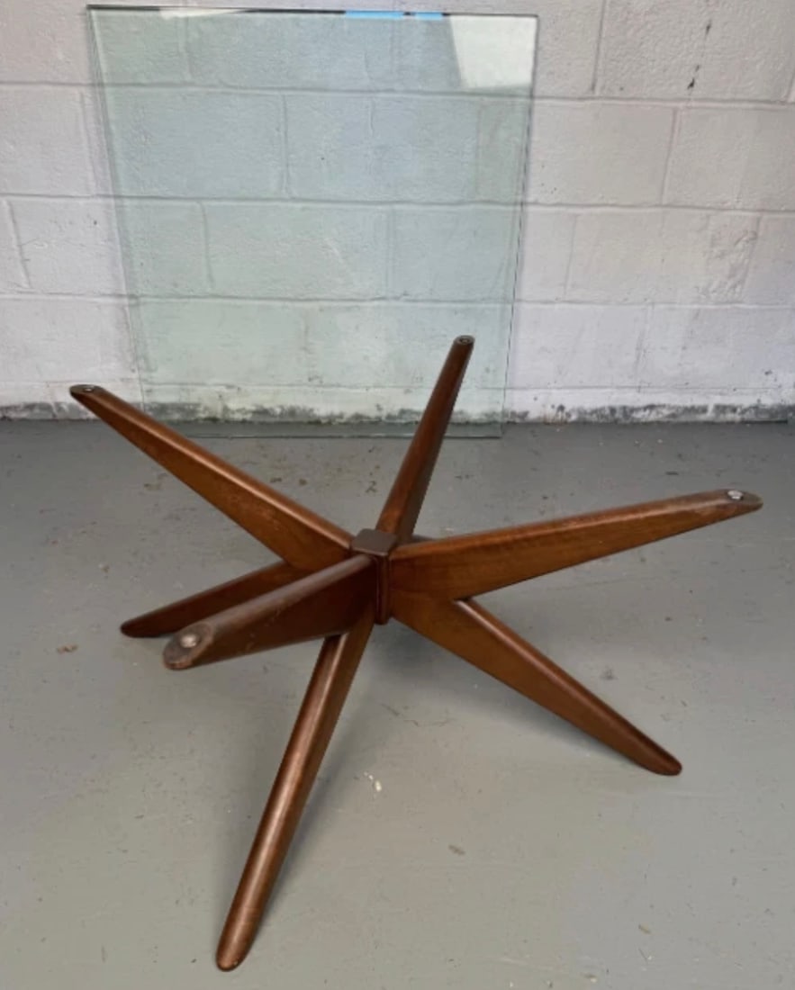 Mid-Century Modern Star Form Coffee Table - 13