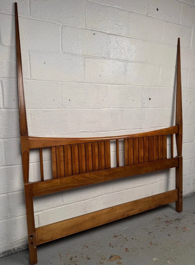 Walnut Extending Drop Leaf Dining Table - 3