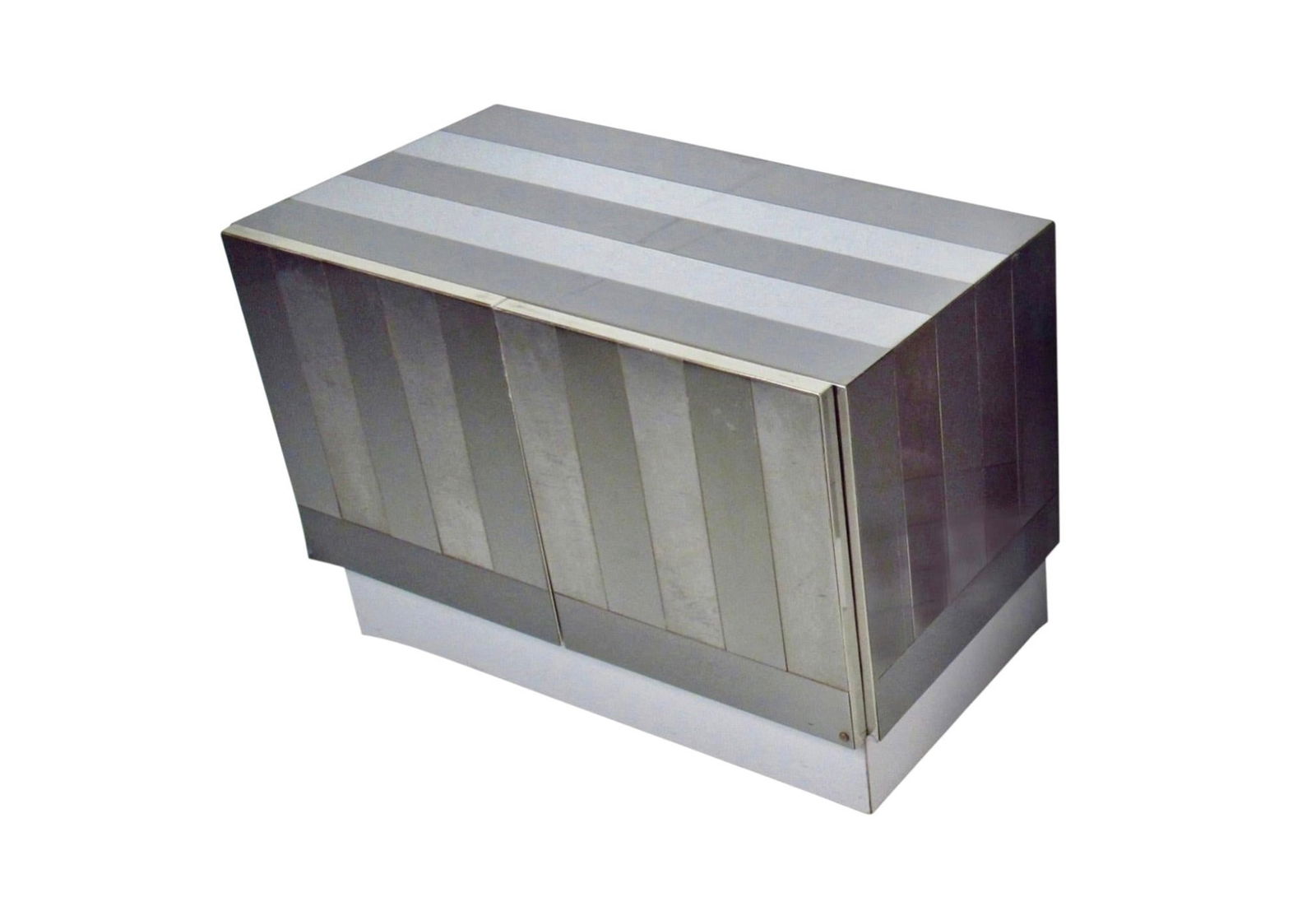 Paul Evans 'Cityscape' Style Chrome Plated Cabinet: Mid-century modern two door cabinet with striped polished and matte chrome top, sides and front. Ample storage, adjustable shelf. Great as sofa side cabinets. // PICKUP LOCATION: WALL, NJ // 